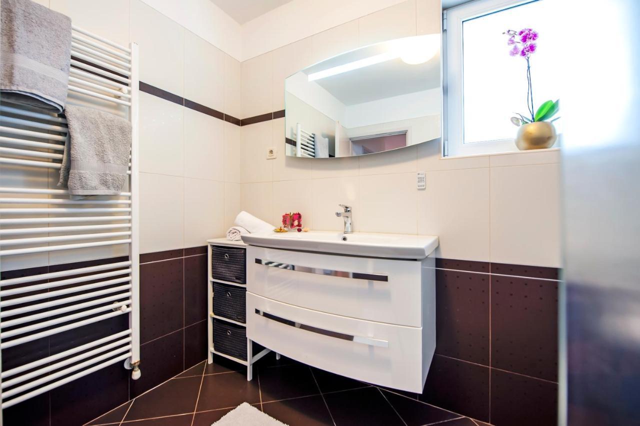 Cerin Apartment Rovinj Eksteriør bilde