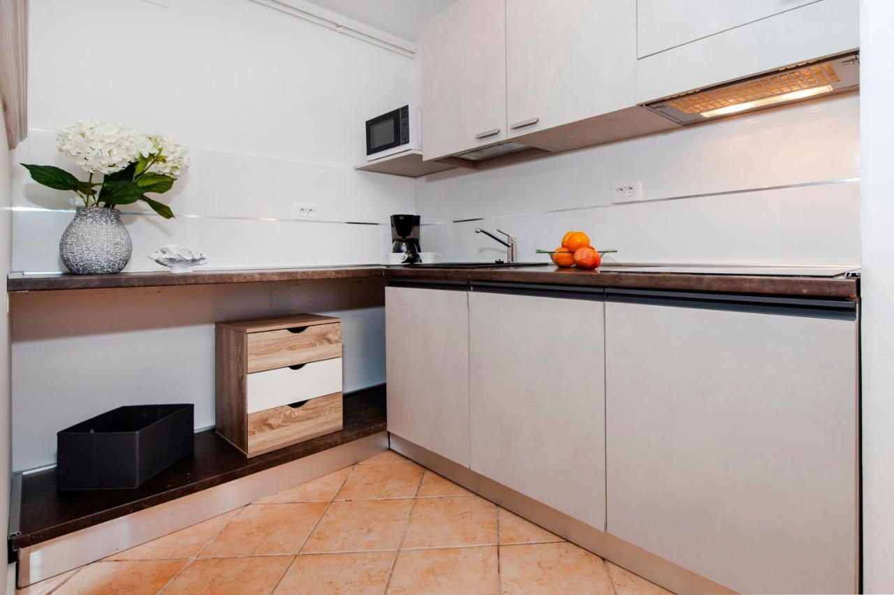 Cerin Apartment Rovinj Eksteriør bilde